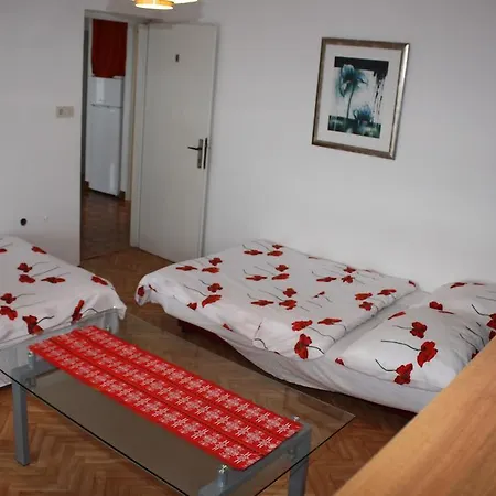 Lägenhet Nika