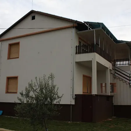 Апартаменты Nika Сукошан