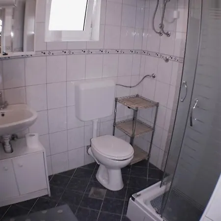 Nika Apartament *