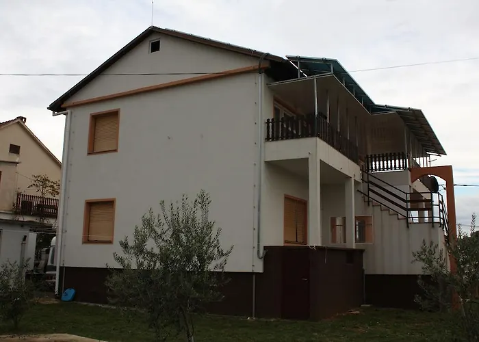 Апартаменты Nika Сукошан